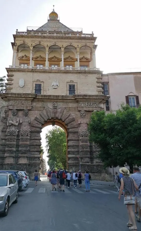 Apartamento La Casa Dei Leoni Di Sicilia Palermo Italia
